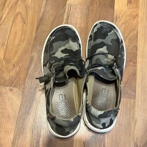 Camo Wendy Hey Dude